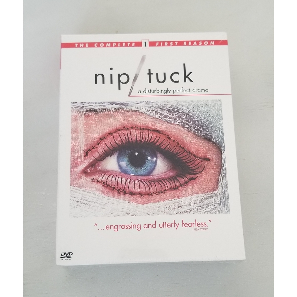 Nip Tuck The Complete First Season DVD